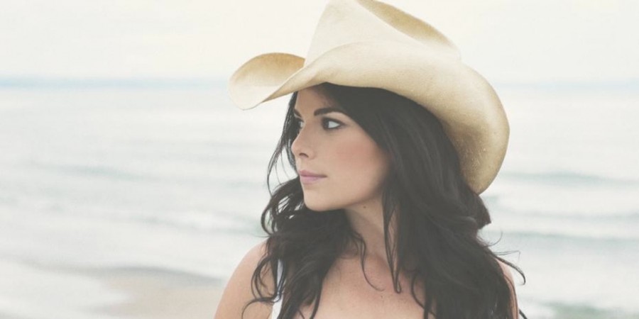 Whitney Rose Salutes South of Border Sounds On ‘South Texas Suite’ EP (ALBUM REVIEW)