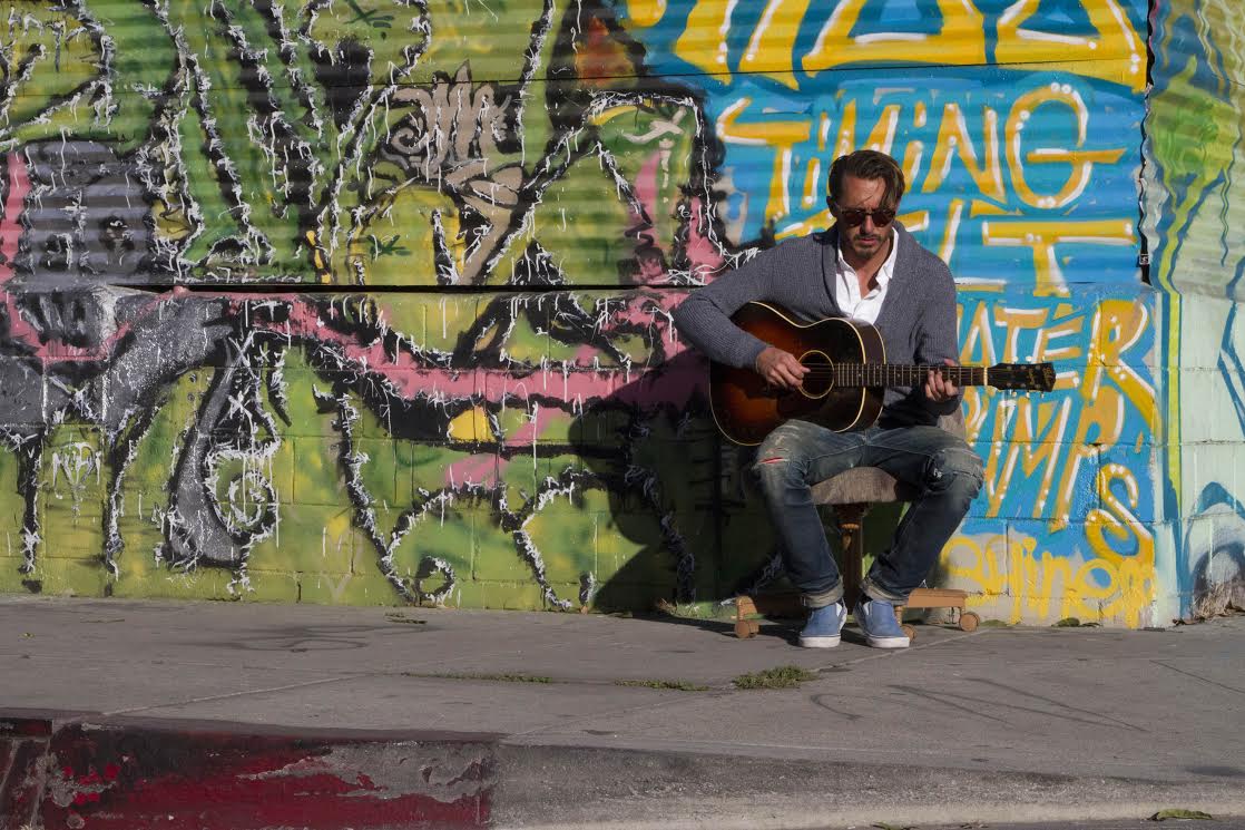 SONG PREMIERE: Edward Herda Unfolds Subconscious Gem “Roger Maris”