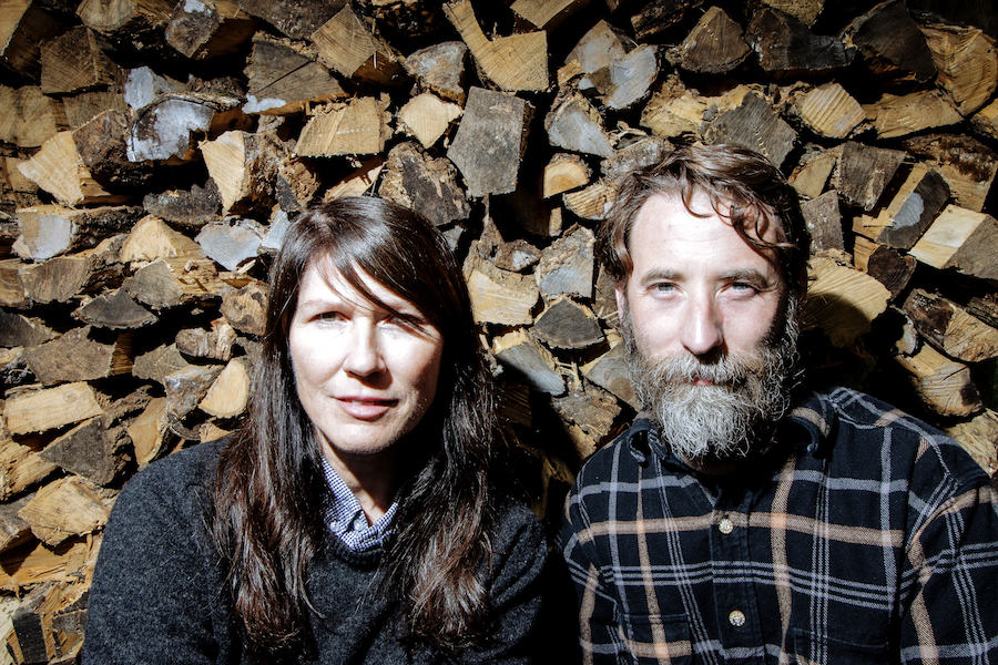 VIDEO PREMIERE: The Breeders’ Kelley Deal and Ampline’s Mike Montgomery Team Up On “Steam”