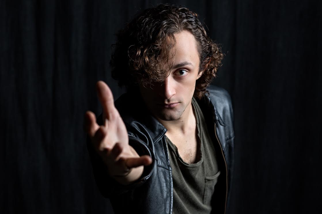 SONG PREMIERE: Lunar Electric (Dre DiMura) Offers Blazing Ferocity on “Barnburner”