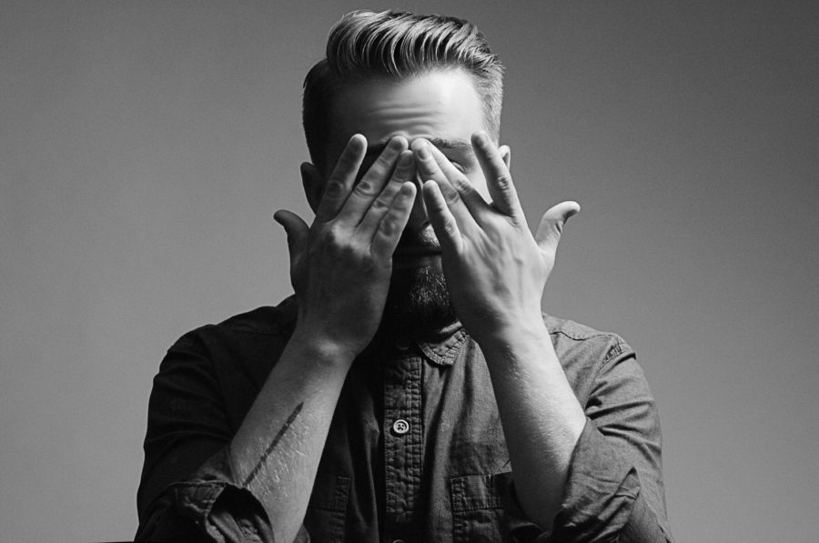 SONG PREMIERE: Seth Glier Drops Exquisite “I’m Still Looking” From Just Announced New LP ‘Birds’ Due 8/25