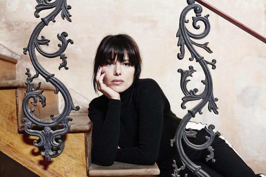 Imelda May Ups The Savvy & Moxie On ‘Life Love Flesh Blood’ (INTERVIEW)