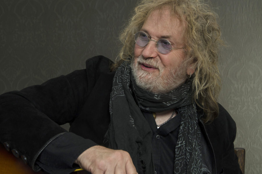 Ray Wylie Hubbard Reckons With The Blues On ‘Tell The Devil I’m Gettin’ There As Fast As I Can’ (ALBUM REVIEW)