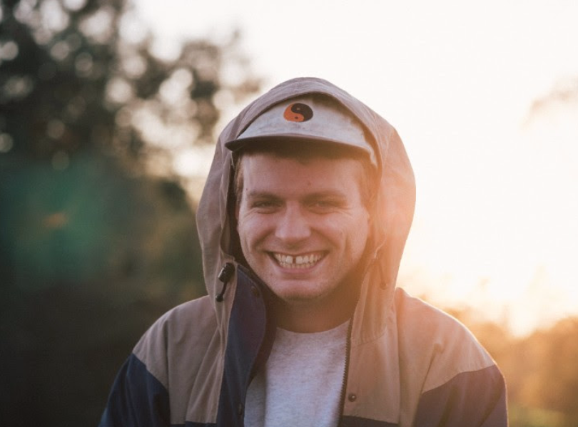 Happy 30th Birthday Mac DeMarco (Watch Live at Primavera Sound ’17)