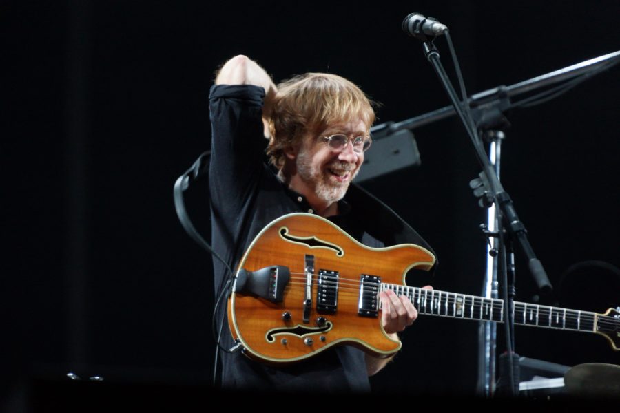 Phish Keeps Bakers Dozen Momentum Alive at Dick’s Night 1 (SHOW REVIEW)