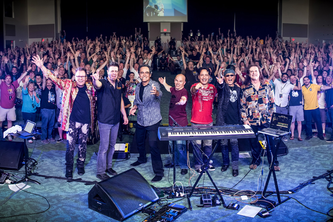 Neal Morse of Spocks Beard Talks A Life Of Intelligent Musical Opuses (INTERVIEW)