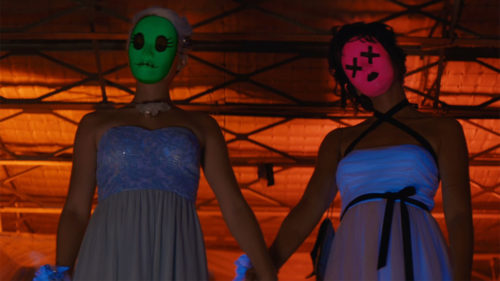 ‘Tragedy Girls’ An Enjoyable Romp Through the Slasher Sandbox (FILM REVIEW)