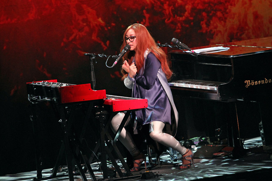 Tori Amos Opens 2017 U.S. Tour at St. Paul’s O’Shaughnessy Auditorium (PHOTOS)