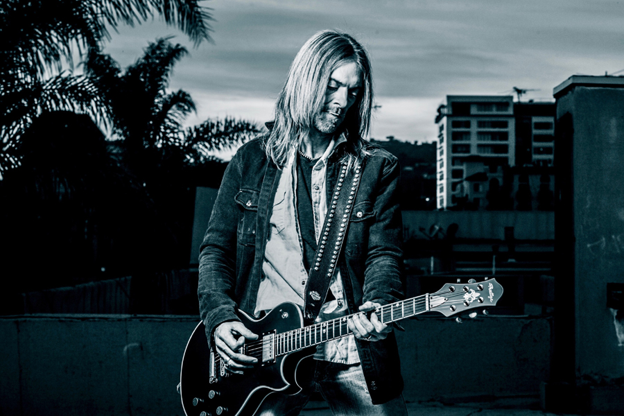 Rex Brown (Pantera, Down, Kill Devil Hill) Goes Loud & Solo On ‘Smoke On This’ (INTERVIEW)