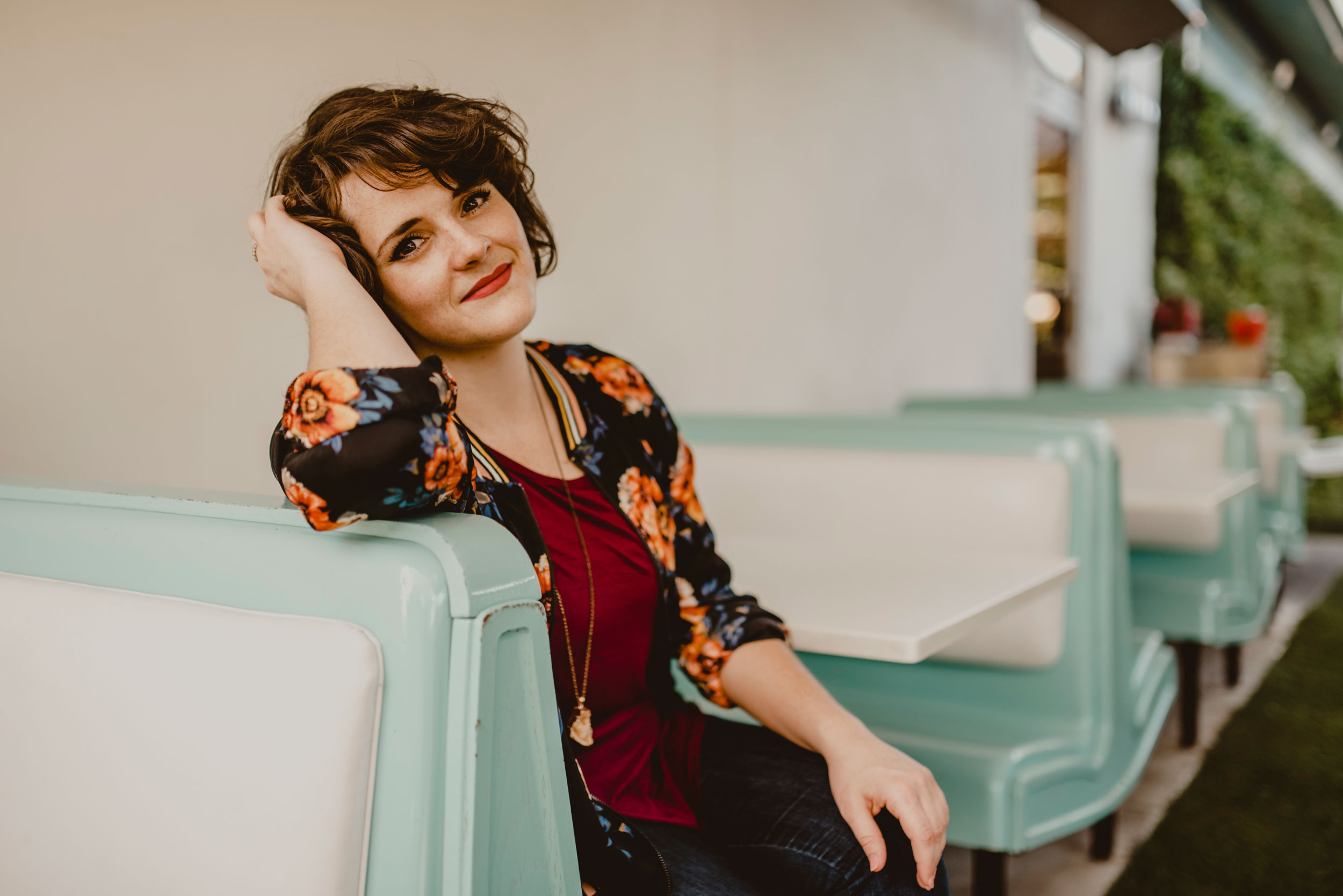 SONG PREMIERE: Arielle LaGuette Taps Into Groovy Pop-Rock Momentum With “Settle For You”
