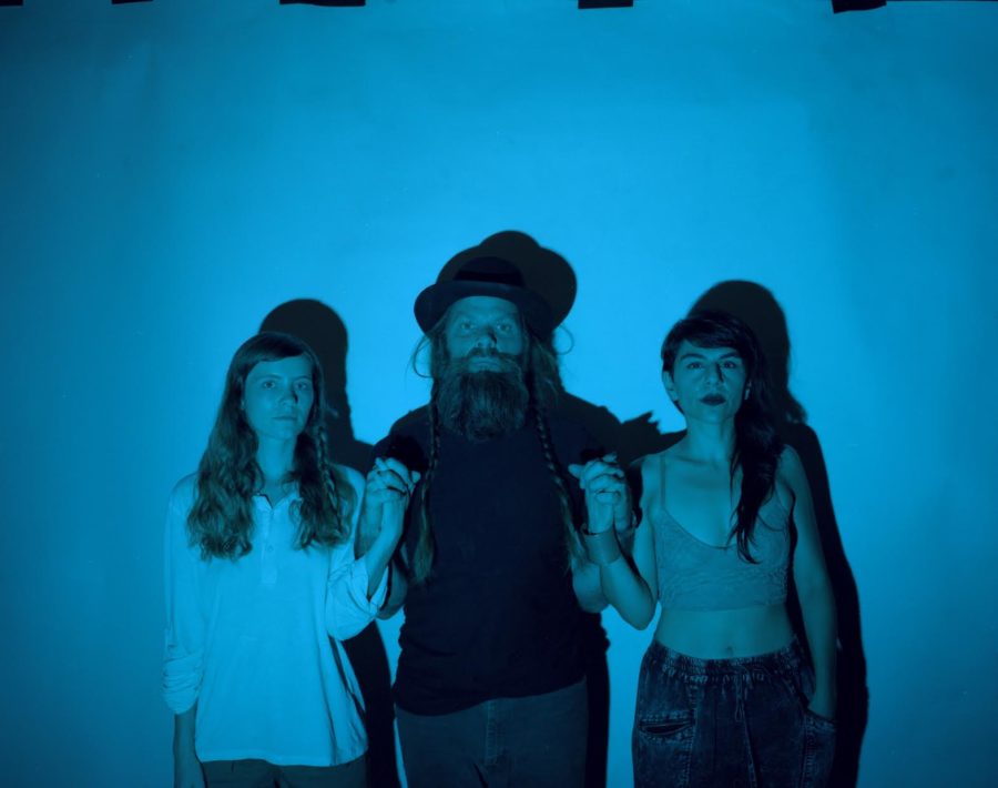 SONG PREMIERE: Thor & Friends Construct Layers of Fascinating Sounds on “90 Metres”