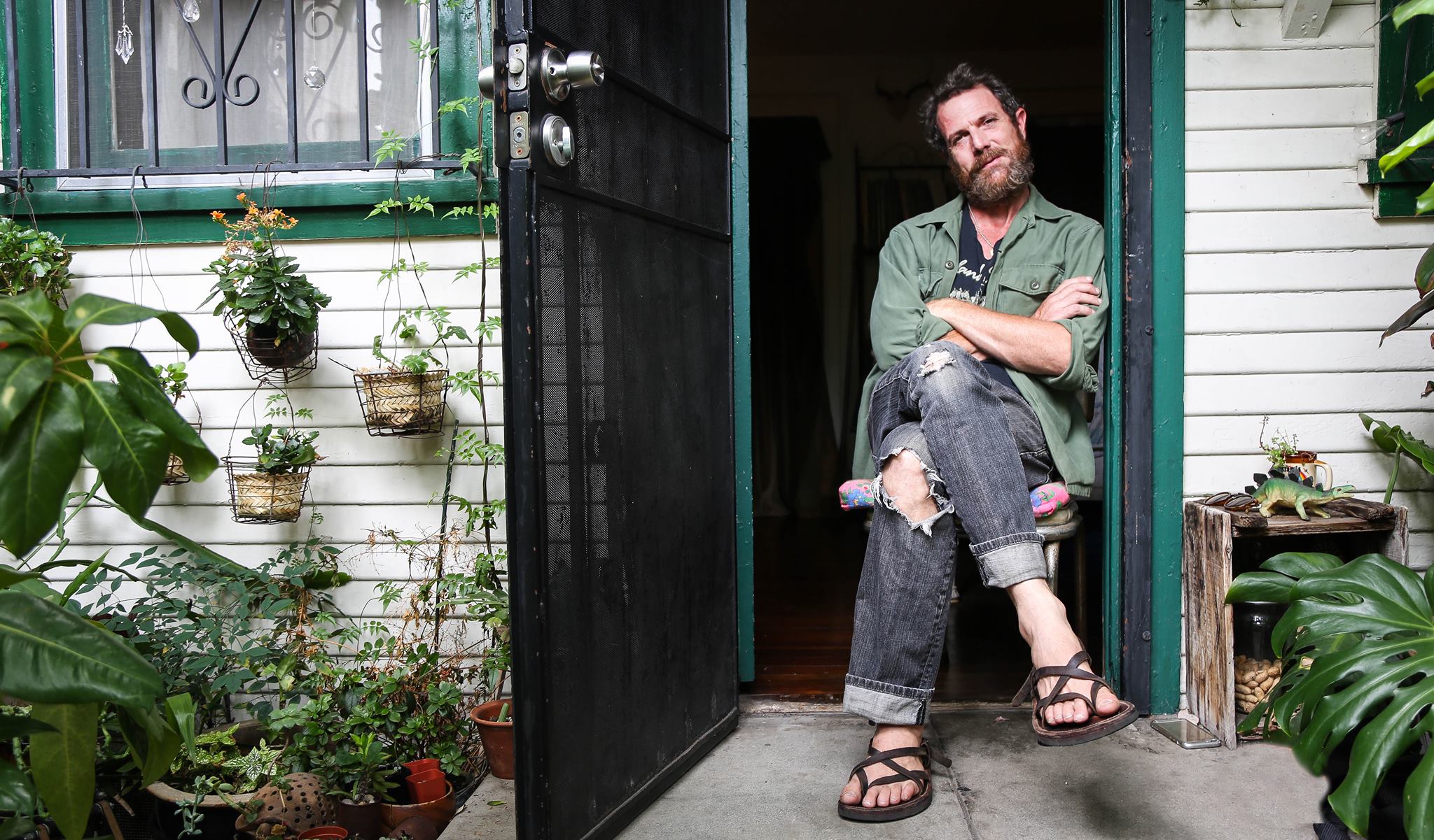 SOUNDING ARROW (SCOTT KINNEBREW/TRUTH & SALVAGE CO.) Creates ’17 Best Of With ‘Loving Is Breathing’ LP (INTERVIEW)