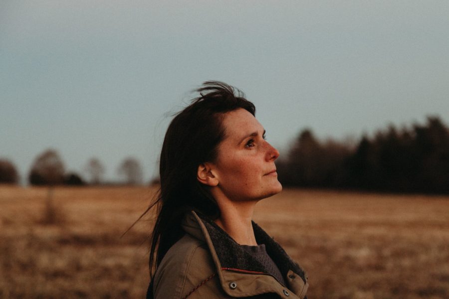 SONG PREMIERE: Hayley Sabella Shines With Pop-Laden Americana Tune “Turn Around”