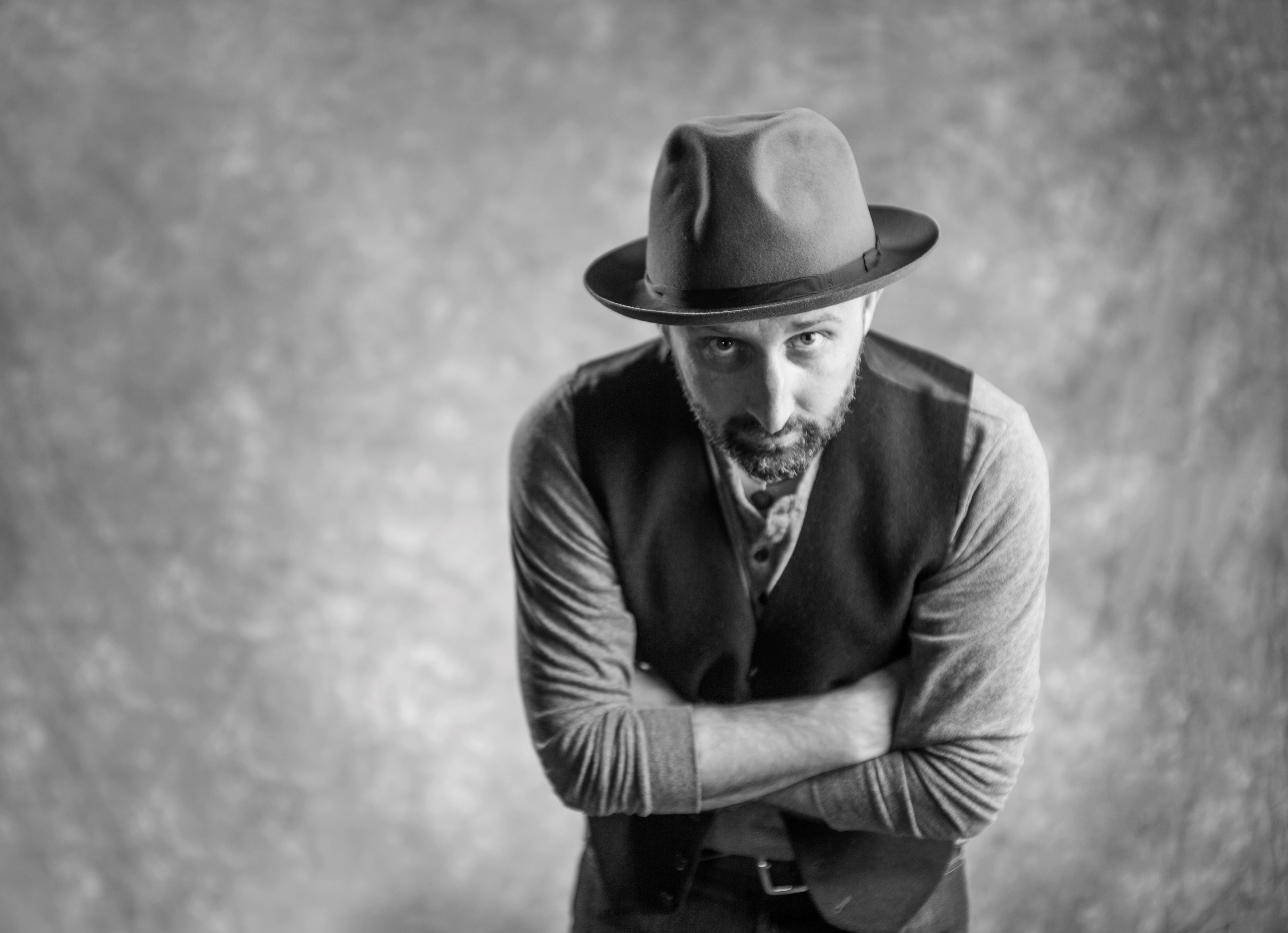 Seth Walker’s First Live LP ‘Live At Mauch Chunk Opera House’ Proves Distinctive (ALBUM REVIEW)