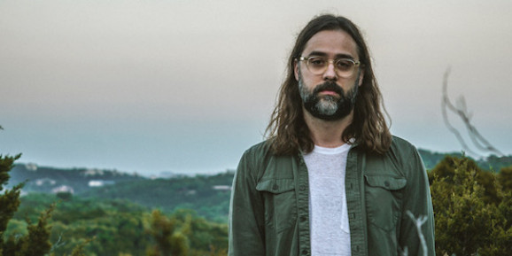 Curtis Roush Gets Mysterious & Expansive On Debut LP ‘Cosmic Campfire Music’ (ALBUM REVIEW)