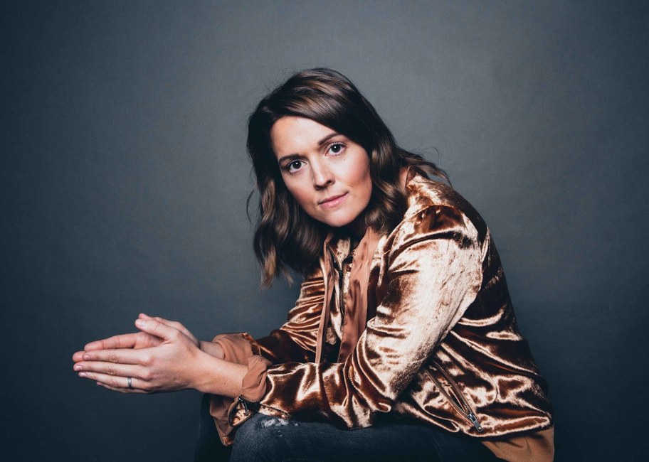 Brandi Carlile Wraps Up Three Night Sold Out Beacon Theatre Stand With Vigor (SHOW REVIEW)