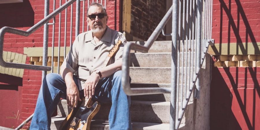 David Bromberg Recaptures His Magic On ‘The Blues, The Whole Blues & Nothing But The Blues’ (INTERVIEW)