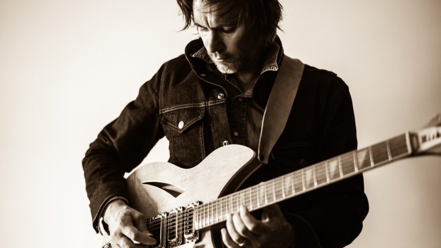 Johnny Irion Proves Reflective & Resourceful On Grandesque ‘Driving Friend’ (ALBUM REVIEW)