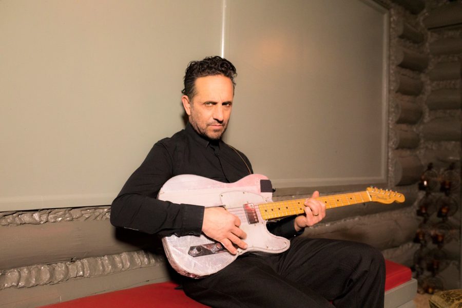 ALBUM PREMIERE: Ike Reilly Mixes Blues, Rock and Much-needed Honesty on ‘Crooked Love’