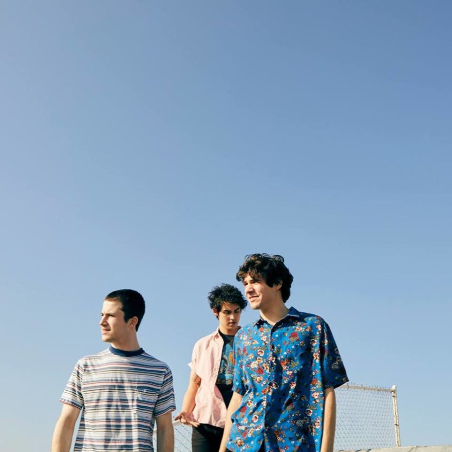 Wallows (Feat. Dylan Minnette) Makes Television Debut With ‘Pictures of Girls’