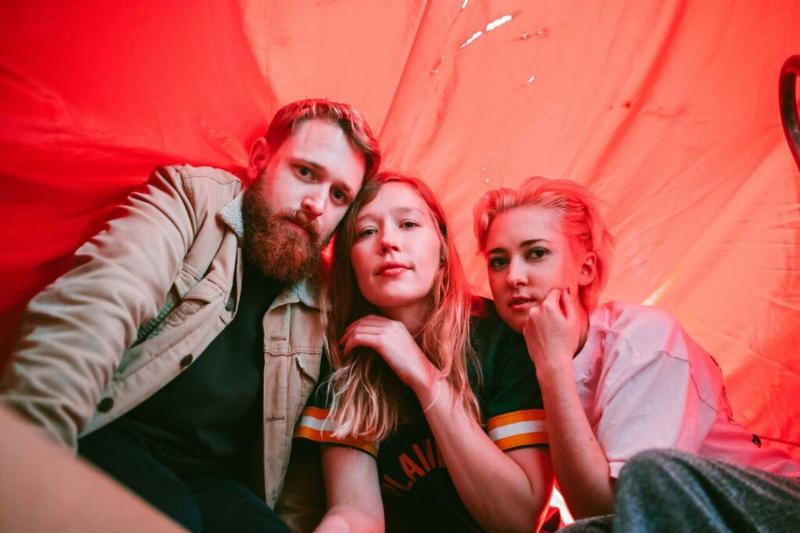 Phantastic Ferniture Champion Garage Pop Sound With Self-Titled Debut (ALBUM REVIEW)