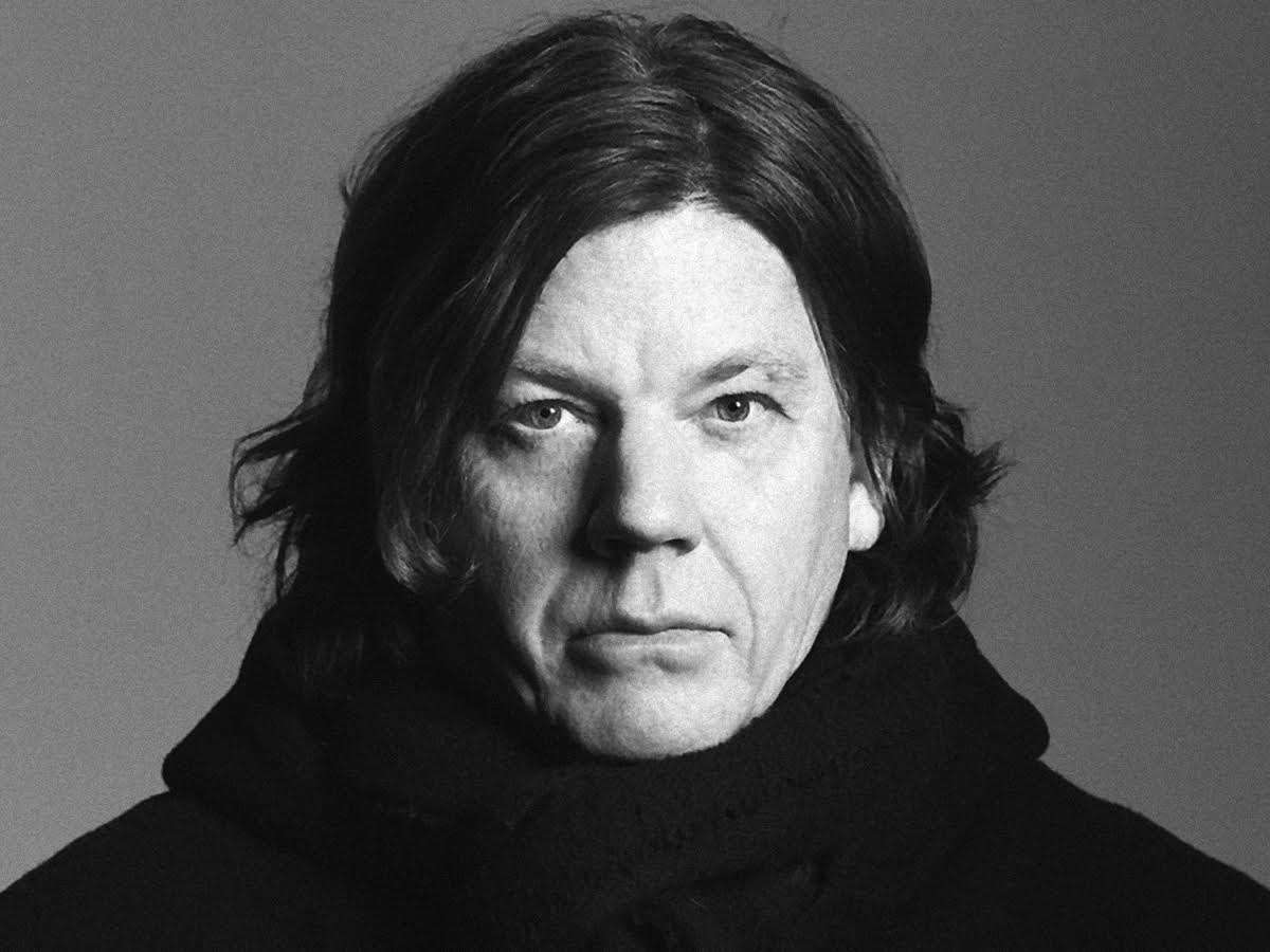 SONG PREMIERE: the black watch Invokes Brooding Pop Sound With ​”Legerdemain”