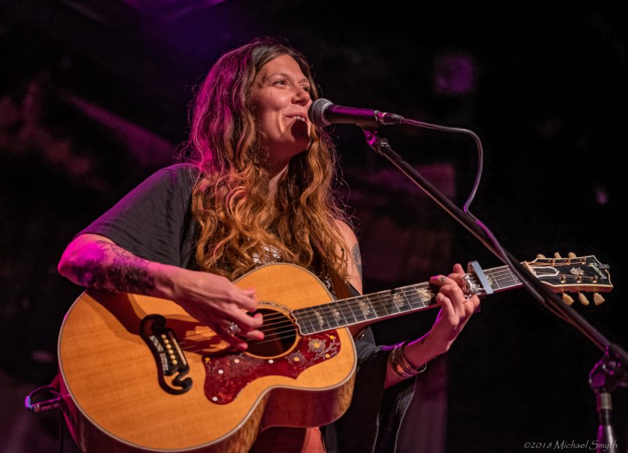 Amanda Shires Shines In Support of ‘To The Sunset’ At The Sierra Nevada Brewery’s Big Room (SHOW REVIEW)