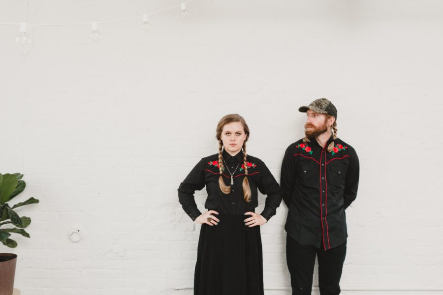 SONG PREMIERE: Mink’s Miracle Medicine Melt Fuzz & Folk On Gorgeous “Pyramid Theories”