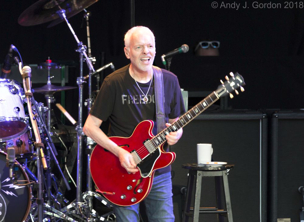 Steve Miller and Peter Frampton Offer Big Classic Rock Hits & Searing Guitar Solos to The Greek Theatre (SHOW REVIEW)