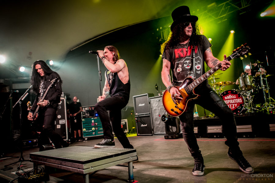 Slash featuring Myles Kennedy & The Conspirators Treat Austin to Exuberant Rock and Roll (PHOTOS)