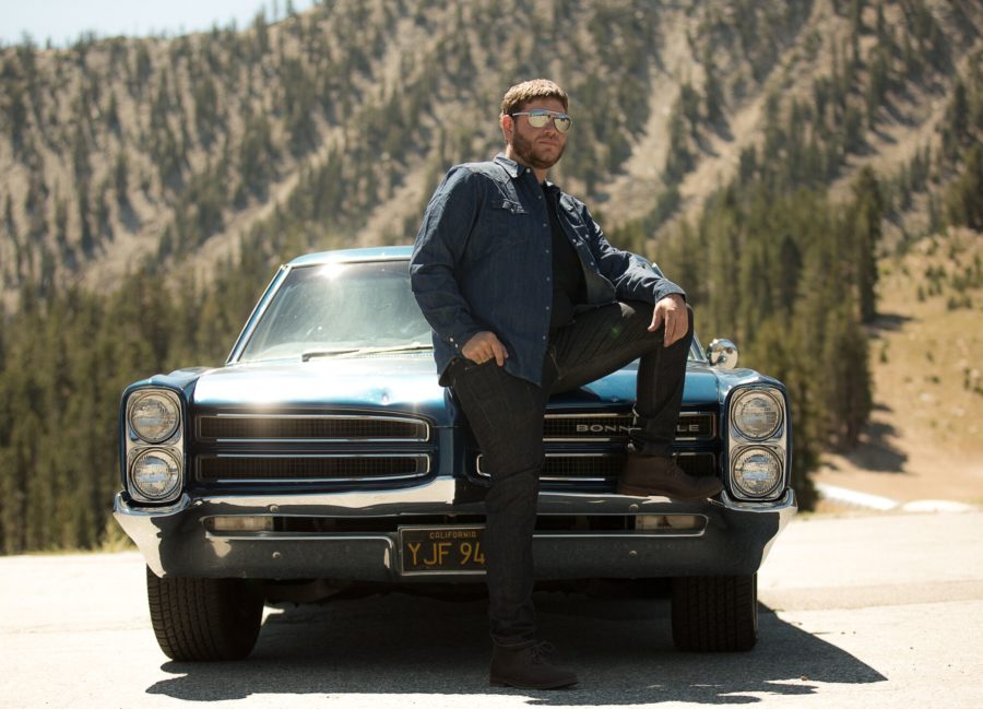 SONG PREMIERE: Sam Ravenna Explores Romantic Connections With Sultry Soul Tune “I Like It Here”