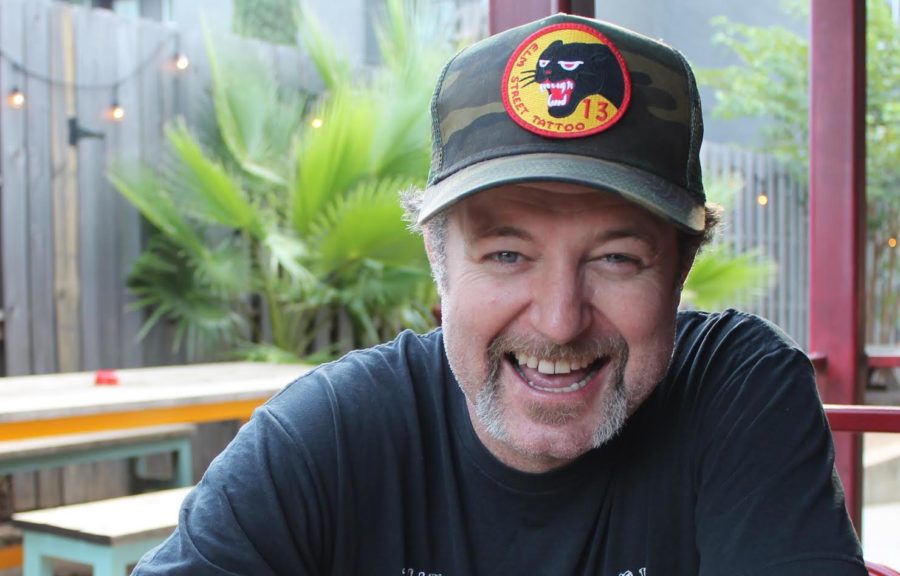 SONG PREMIERE: Scott H. Biram Pays Tribute to Ray Wylie Hubbard With Bluesy Take on “Chickens”