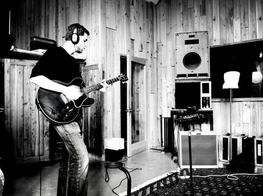 SONG PREMIERE: Jonathon Zemek Accomplishes Powerful and Worldly Folk-Rock Sound With “Death of Me”