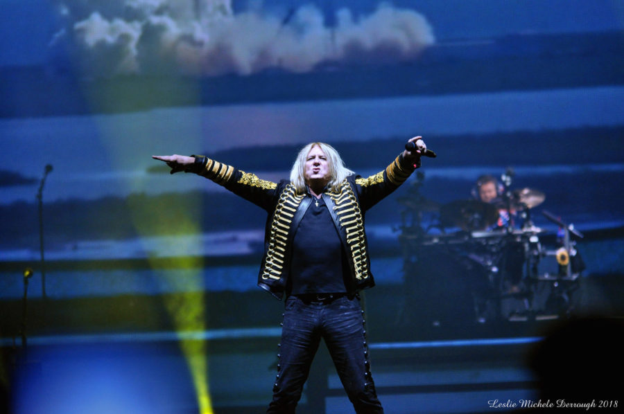 Def Leppard & Journey Land In New Orleans & Roll Out Big Choruses & Nostalgic Thrills (SHOW REVIEW/PHOTOS)
