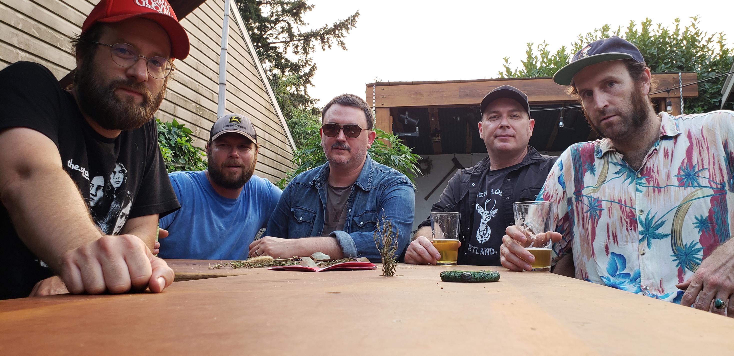 Hearts of Oak Make Outlaw Country Tunes For Acidheads With ‘Moves’ (ALBUM REVIEW)