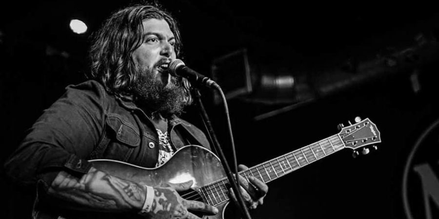 Amigo the Devil “Wings It” With Fan-Pleasing Acoustic Set in Tustin, CA (SHOW REVIEW)