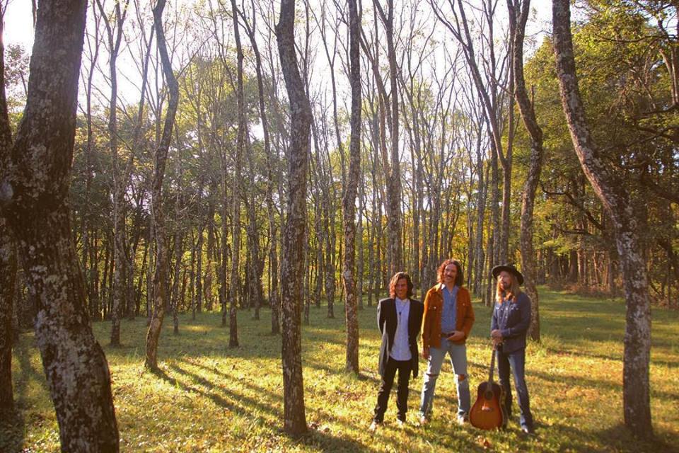 EXCLUSIVE EP PREMIERE: High South’s ‘A Change In The Wind’ Wins With Harmonious Vocal Gallop