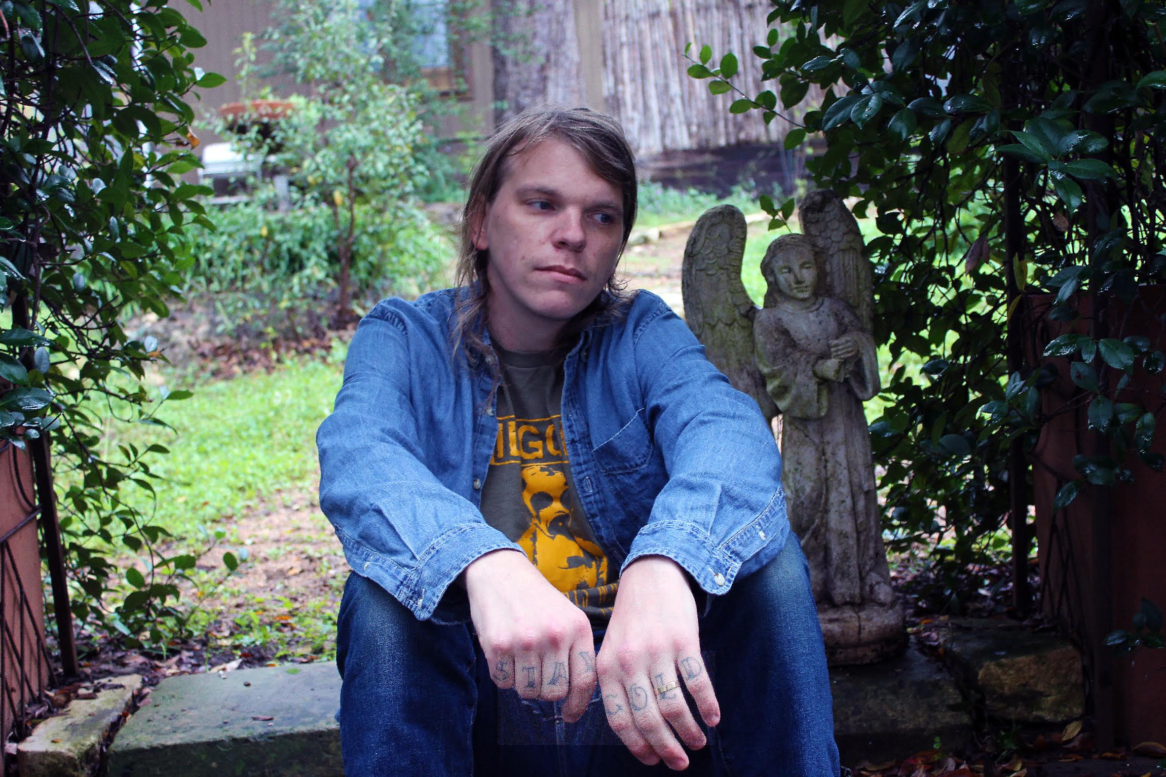 SONG PREMIERE: Chris Fullerton Reflects On Dreaming With Triumphant Rocker “Maryanne”