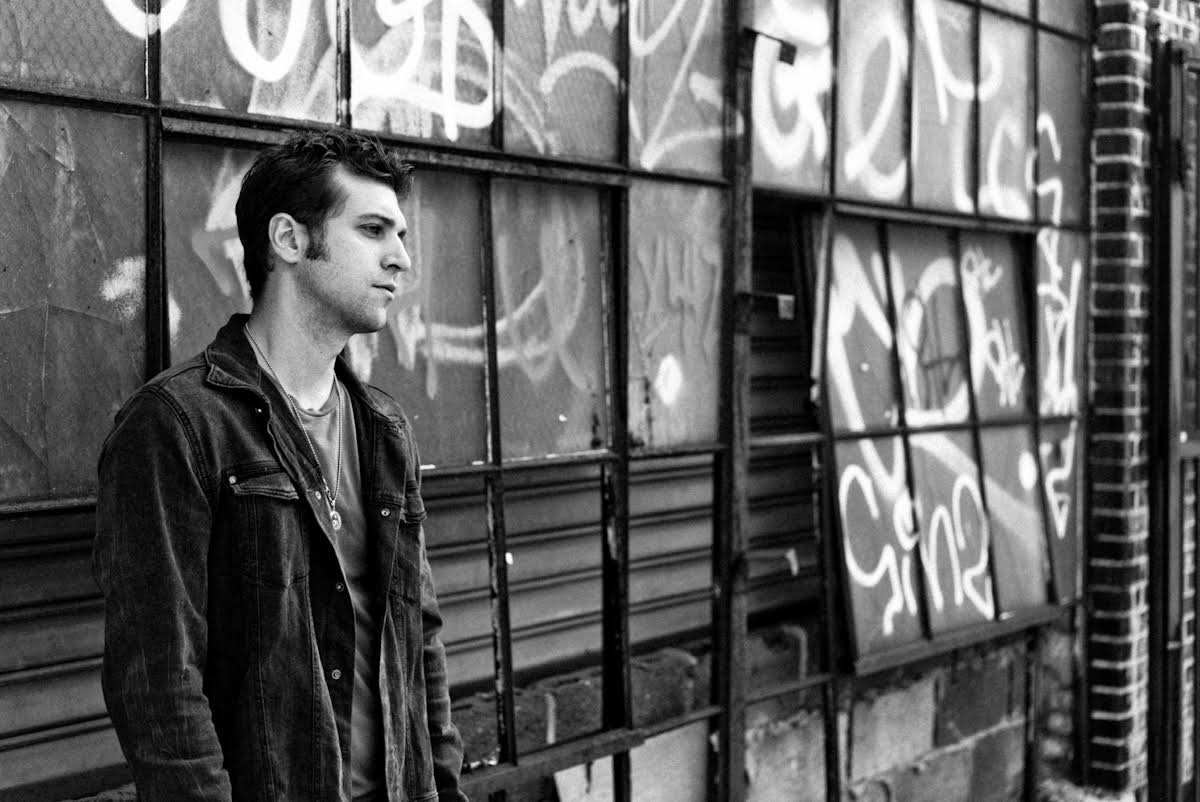 SONG PREMIERE: Radiator King Presents Vivid Lyrical Tales Through Bar Band Lens With “Roll The Dice”