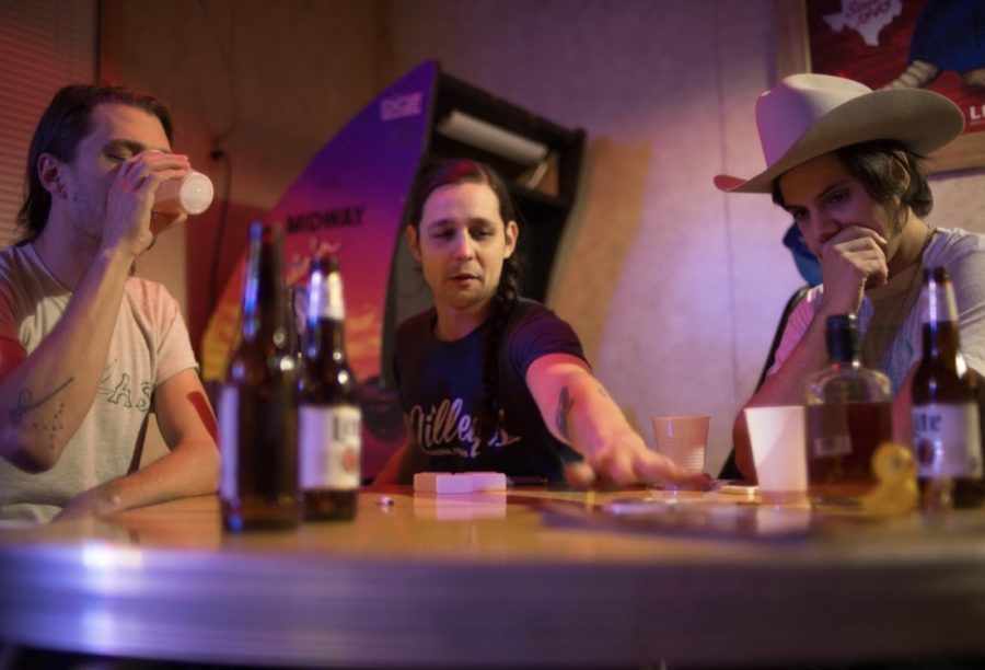 SONG PREMIERE: Altamesa Tap Into Panoramic Cosmic Americana Sound With “Idol Frontier”