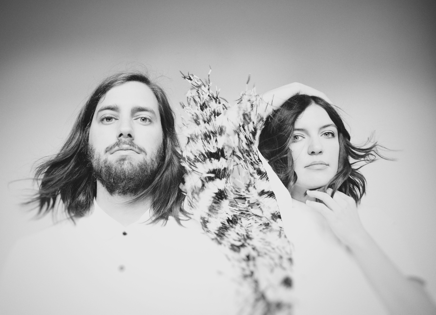 Indie-Pop Duo Frances Cone Is Sneakily Infectious on ‘Late Riser’ (ALBUM REVIEW)
