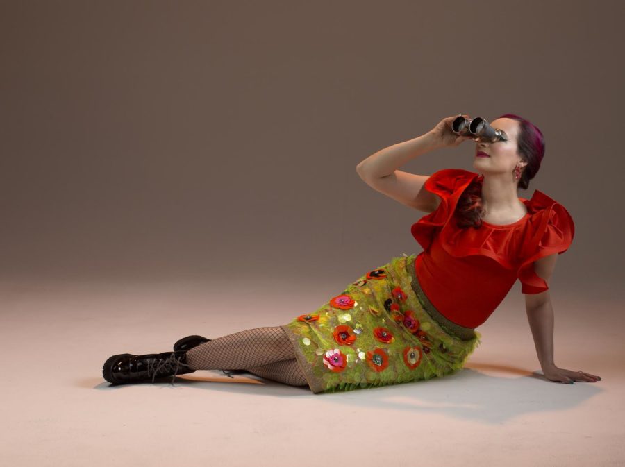 SONG PREMIERE: Rachael Sage Savors the Moment With Pop-Folk Song “Alive (Acoustic)”