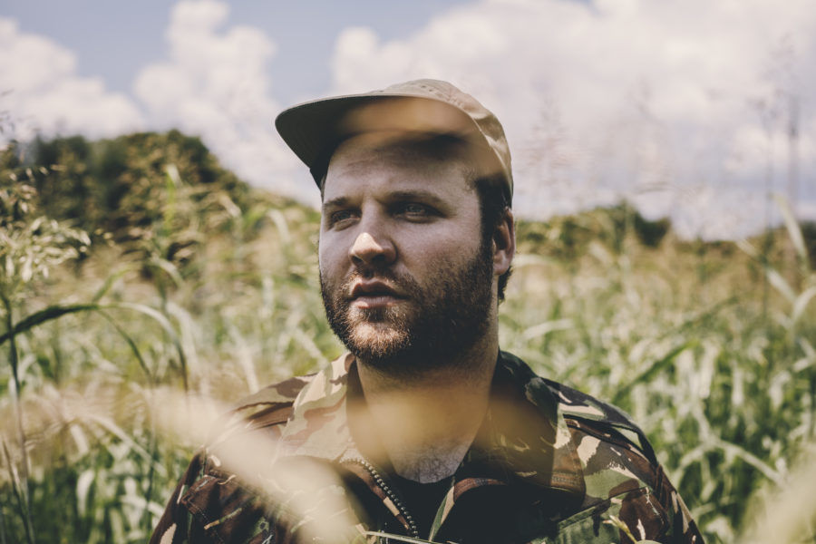 SONG PREMIERE: Preston Lovinggood Creates Shining Songcraft Via “Moon Fever”