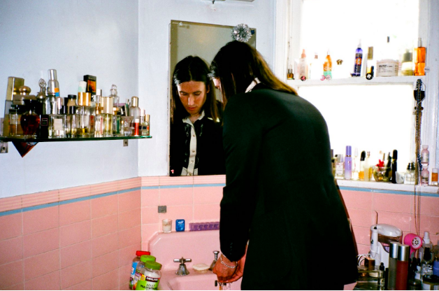 SONG PREMIERE: Guards Take Joy Division’s ARP Omini To The Forefront Via “Take My Mind”