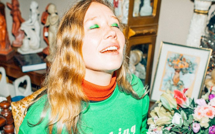 Julia Jacklin Returns To NYC & Sold Out Bowery Ballroom With New LP ‘Crushing’ Under Her Belt (SHOW REVIEW)