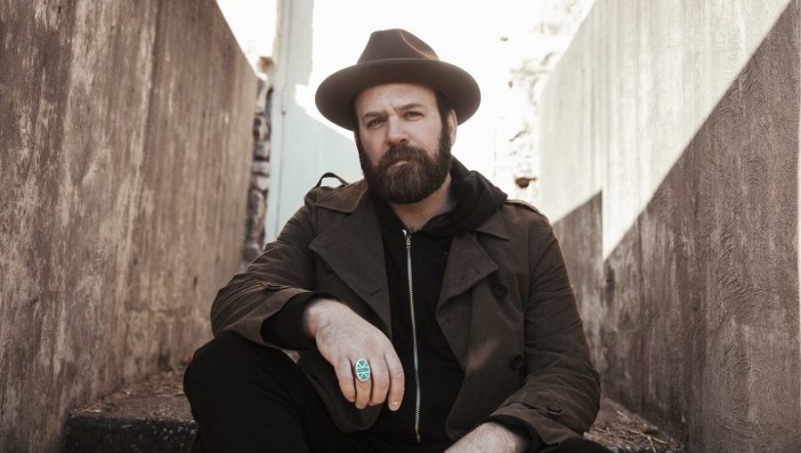 Soulful Cris Jacobs Finds New Inspiration and Vulnerability in ‘Color Where You Are’ (ALBUM REVIEW)