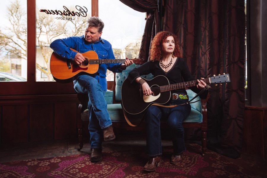 FULL ALBUM PREMIERE: Silver Lake 66 Evokes Dolly & Emmylou on Seductive ‘Ragged Heart’