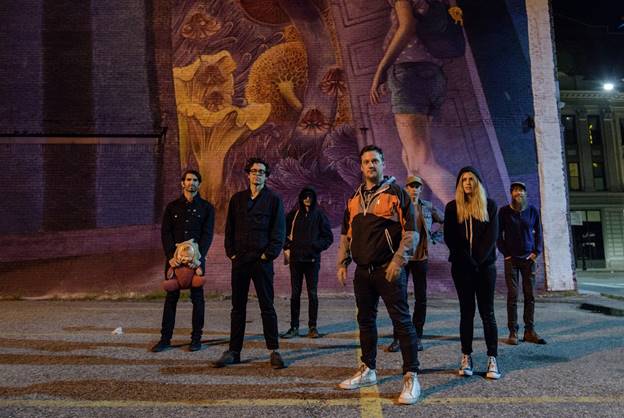 Modest Mouse Share “Poison The Well” A-Side From Record Store Day Triangle 7″