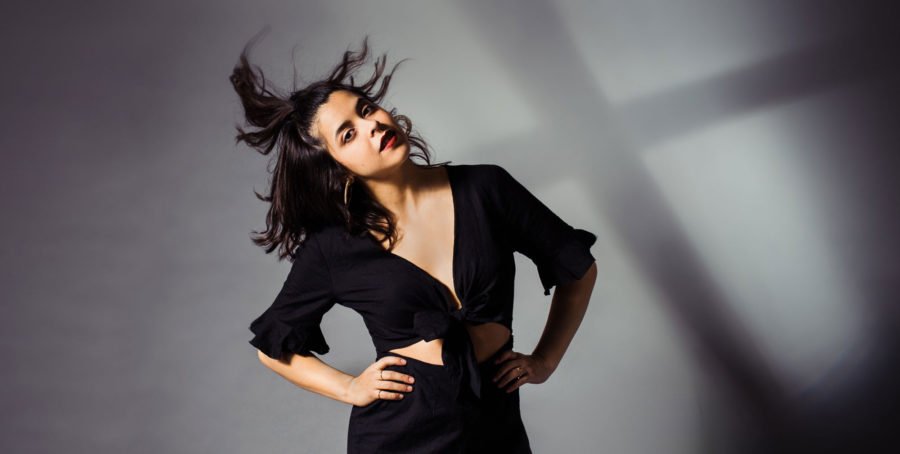 ALBUM PREMIERE: Tara Velarde Soars With Folk, Pop and Soul on ‘Rise’