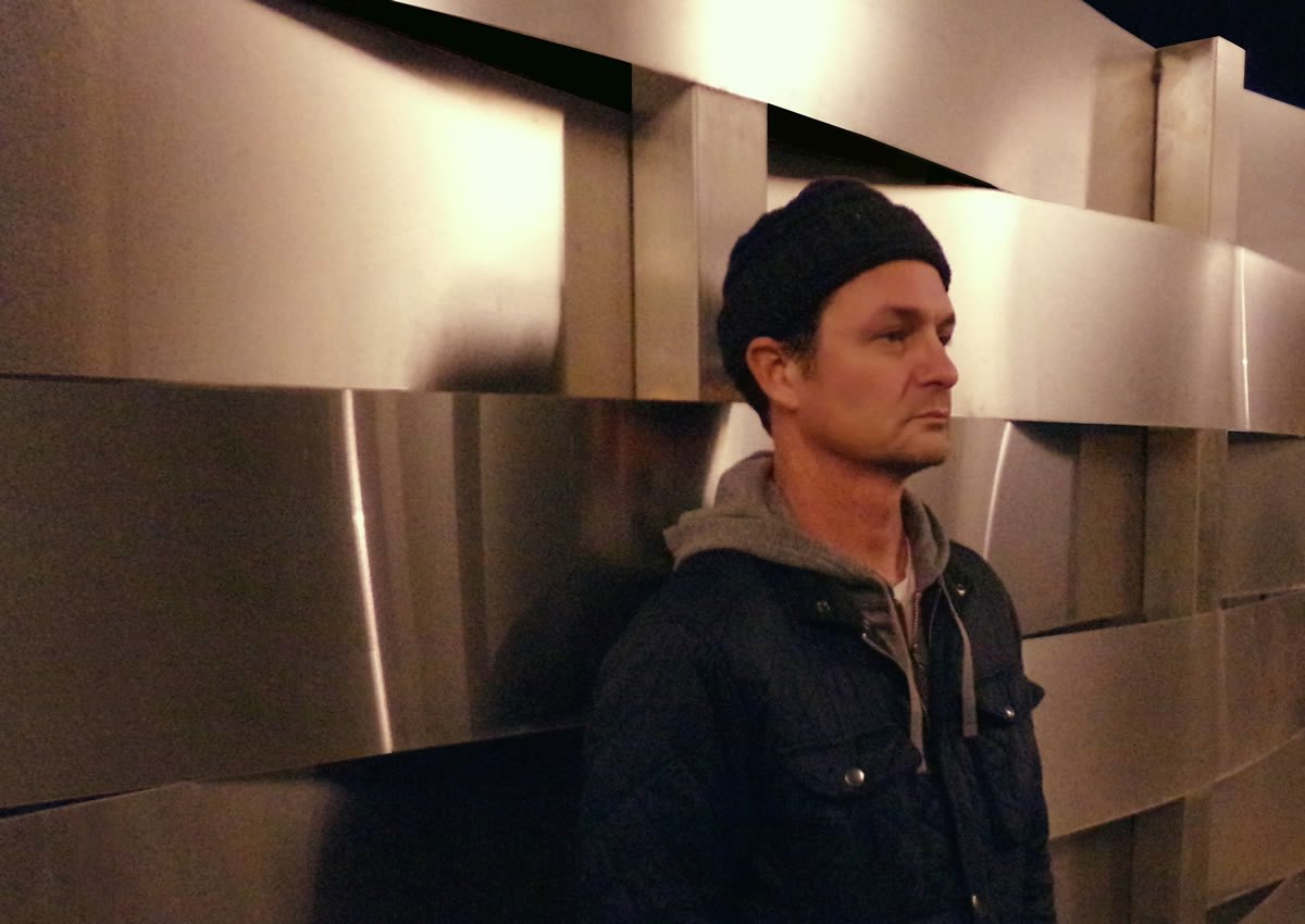 SONG PREMIERE: Sailors & Ships Paints Lyrical Sketches With Indie Folk Tune “Sailors & Ships”